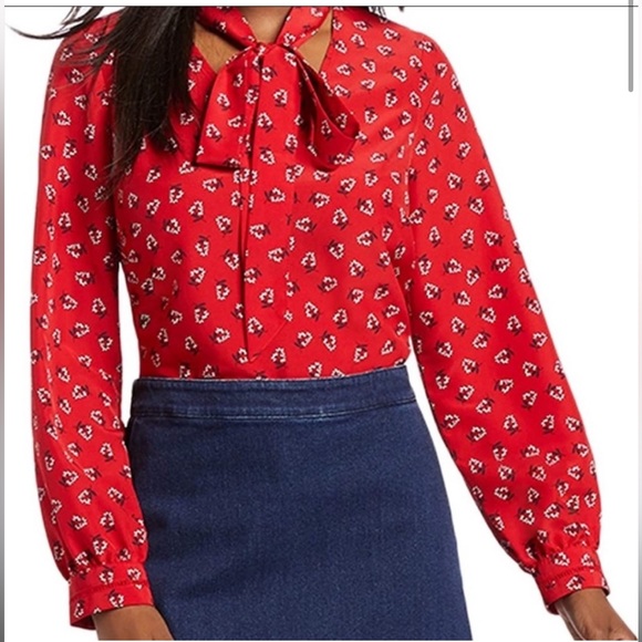 Draper James Lipstick Tie Neck Blouse in Lipstick Red Floral, Size XSmall - Picture 2 of 16